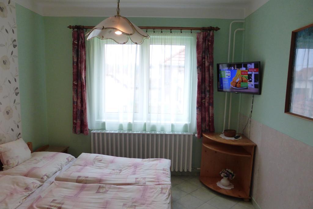 Napfeny Apartman Es Vendeghaz Egerszalók Εξωτερικό φωτογραφία