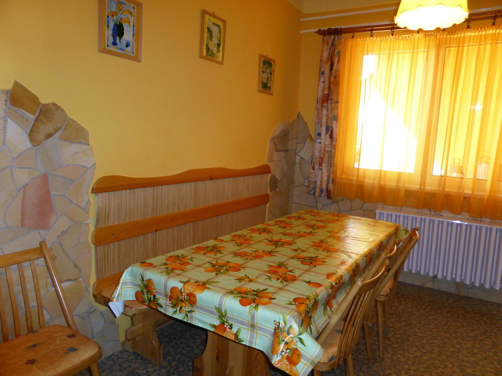 Napfeny Apartman Es Vendeghaz Egerszalók Εξωτερικό φωτογραφία