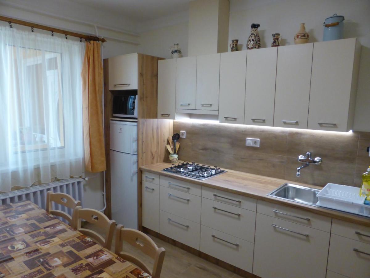 Napfeny Apartman Es Vendeghaz Egerszalók Εξωτερικό φωτογραφία