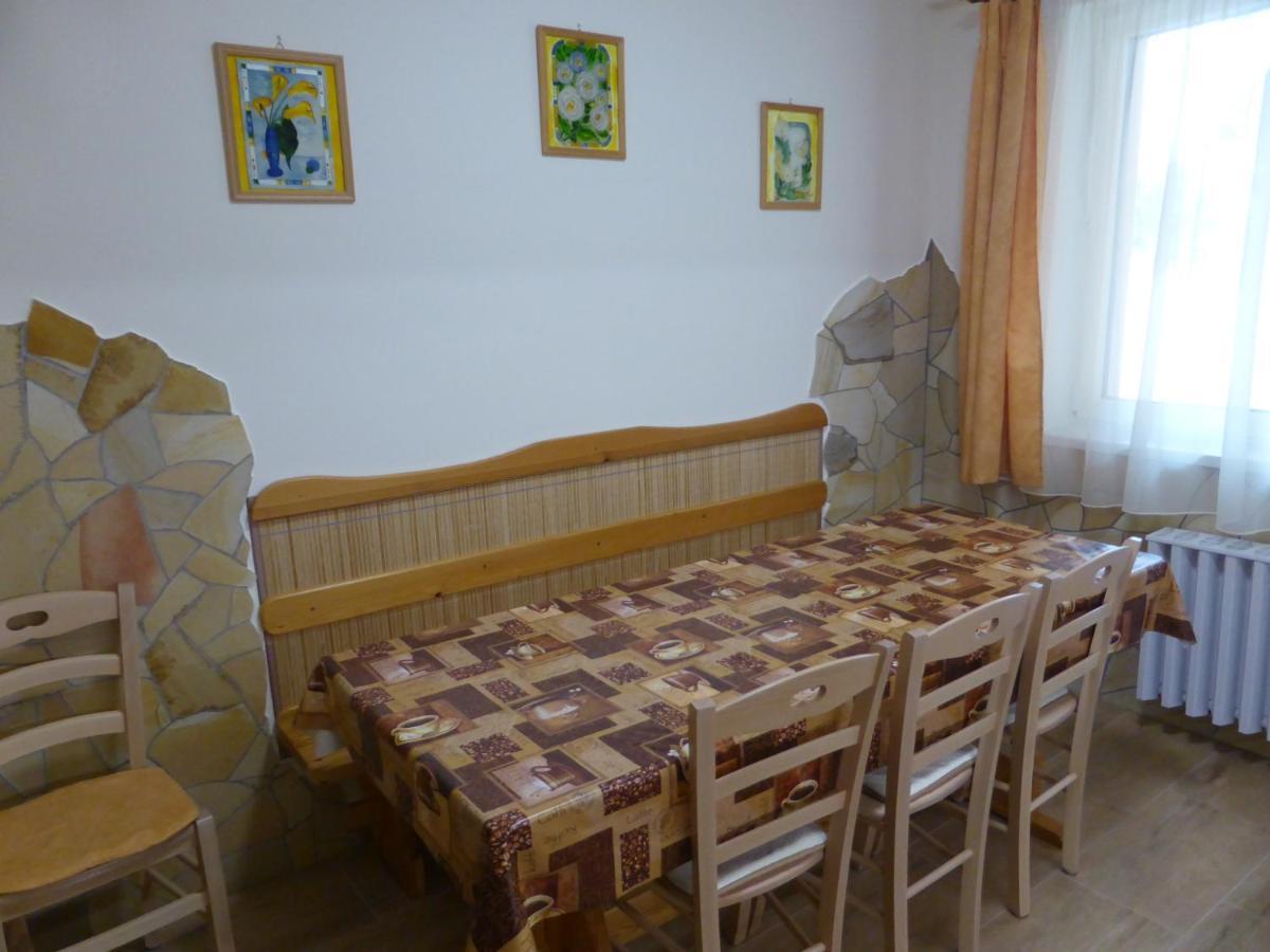 Napfeny Apartman Es Vendeghaz Egerszalók Εξωτερικό φωτογραφία